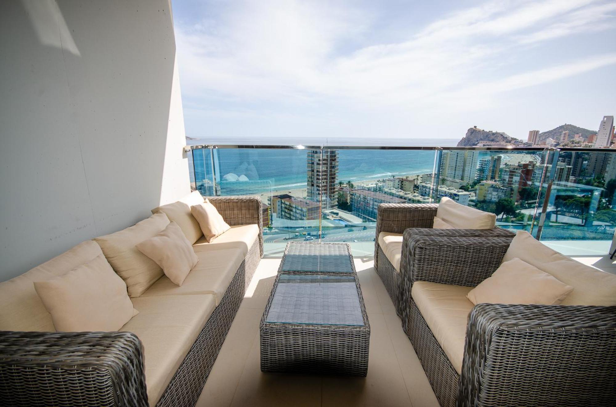 Sunset Drive Luxury Poniente Beach Бенідорм Екстер'єр фото