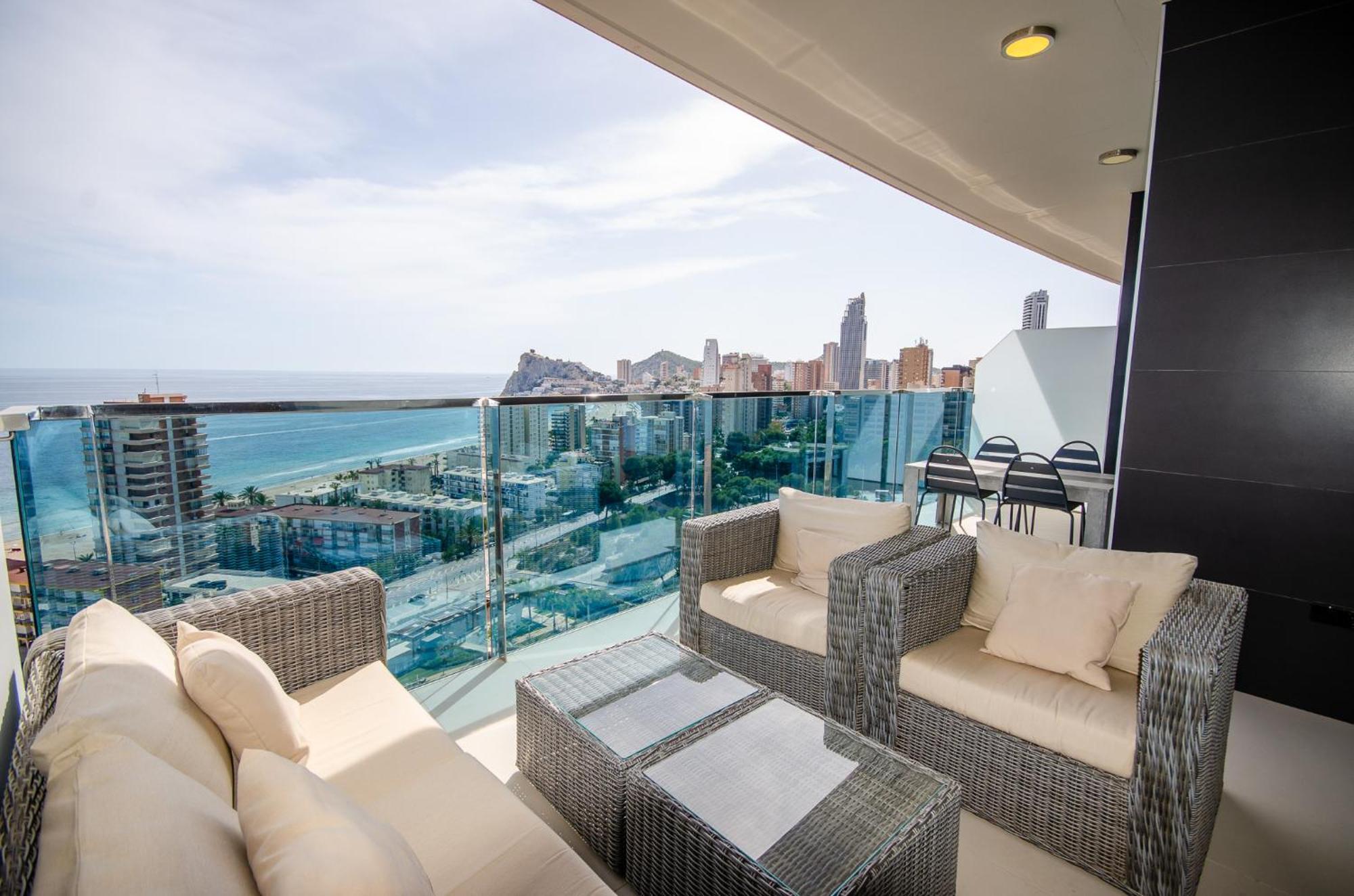 Sunset Drive Luxury Poniente Beach Бенідорм Екстер'єр фото